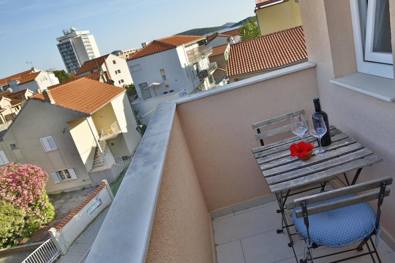 Guest House Lorenta Vodice Exterior foto