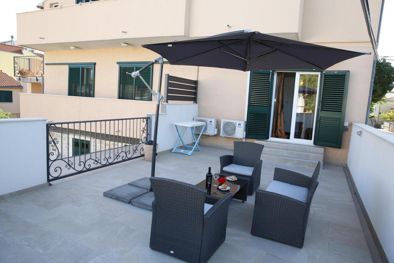 Guest House Lorenta Vodice Exterior foto