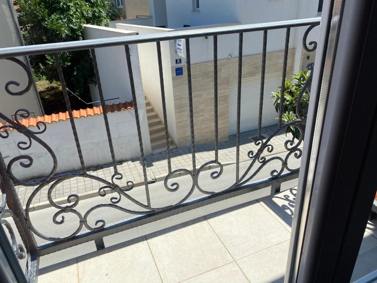 Guest House Lorenta Vodice Exterior foto