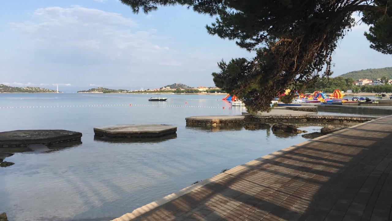 Guest House Lorenta Vodice Exterior foto